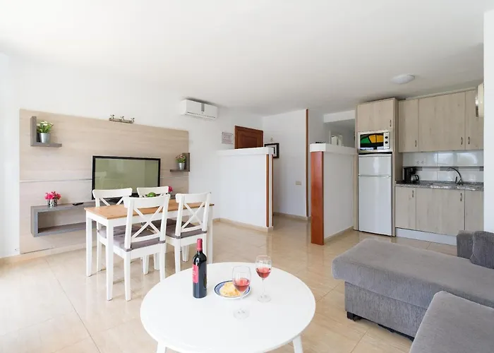 Marina Nº 49 * 莫甘海滩