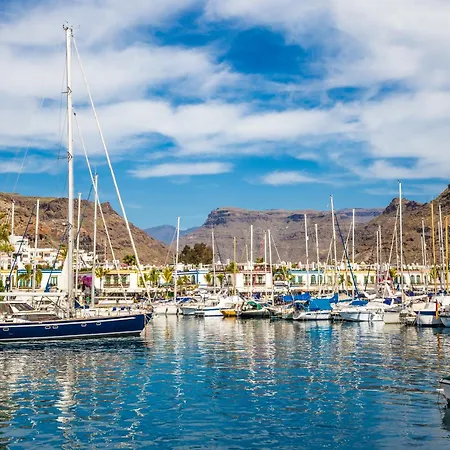 Marina Nº 49 بويرتو دي موغان